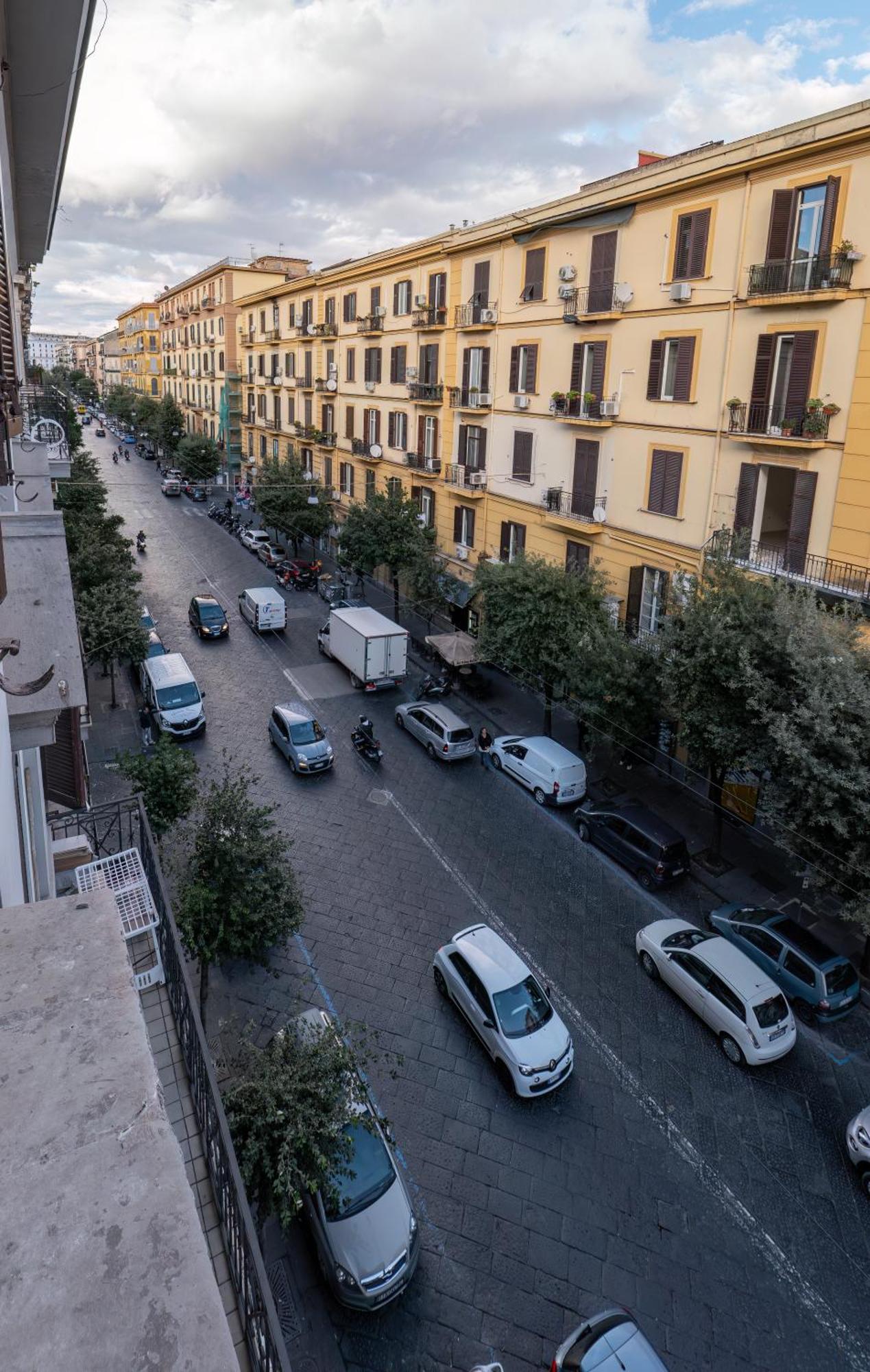 Garibaldi 125 Hotell Napoli Eksteriør bilde
